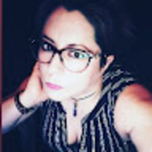 Meet your Posher, Adriana